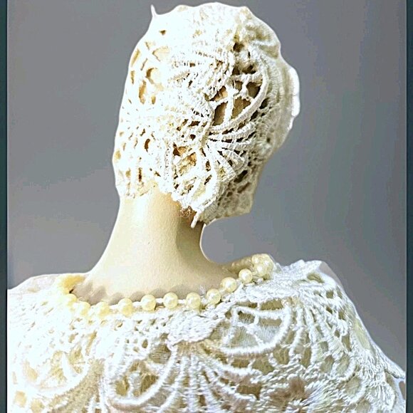 Vintage Victorian Bisque Porcelain Doll Head Christmas Ornament Lace Pearls 6" - Picture 6 of 7